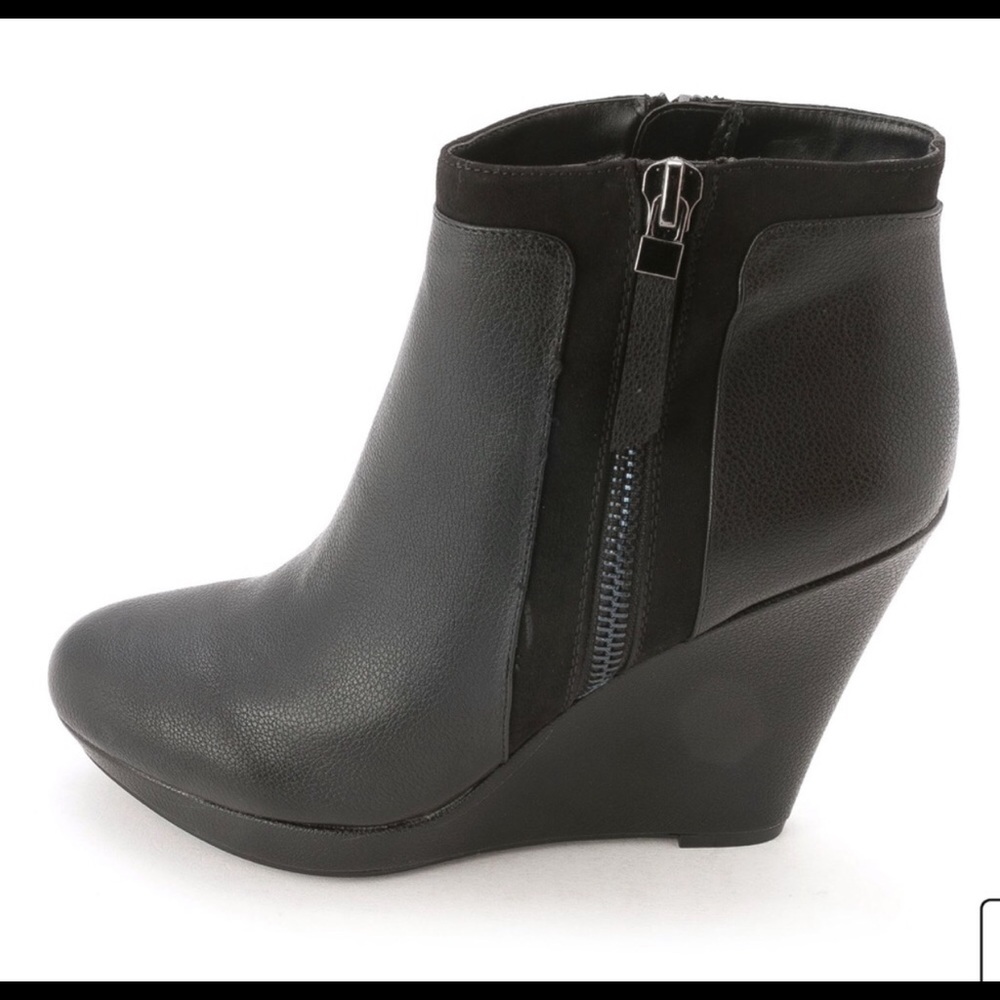 Bar lll Trixie Close ToeAnkle Platform & Wedge 8
